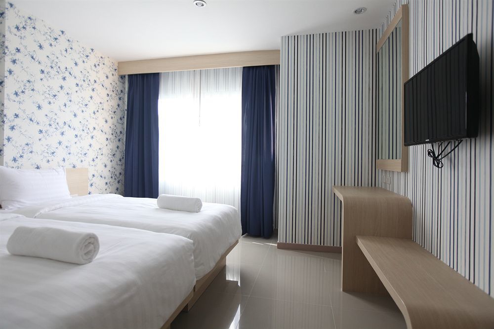 Ocean And Ole Patong Hotel Eksteriør billede